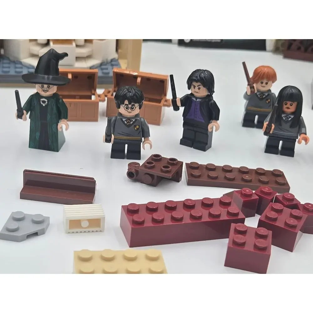 LEGO Harry Potter Hogwarts Modular Lot 15 Minifigures Sets Manuals Parts